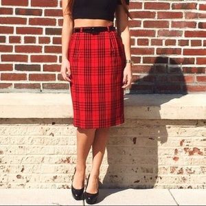 CHRISTIAN DIOR Vintage Plaid Wool Pencil Skirt Small